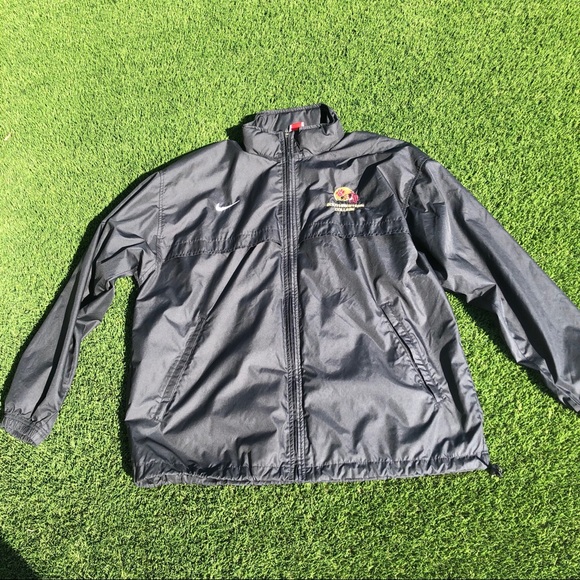 nike college windbreakers
